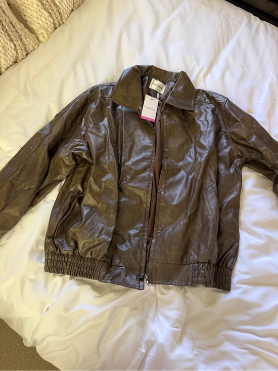 Beginning Boutique Jackets & Blazers - Beginning Boutique Vintage Brown Bomber Jacket
